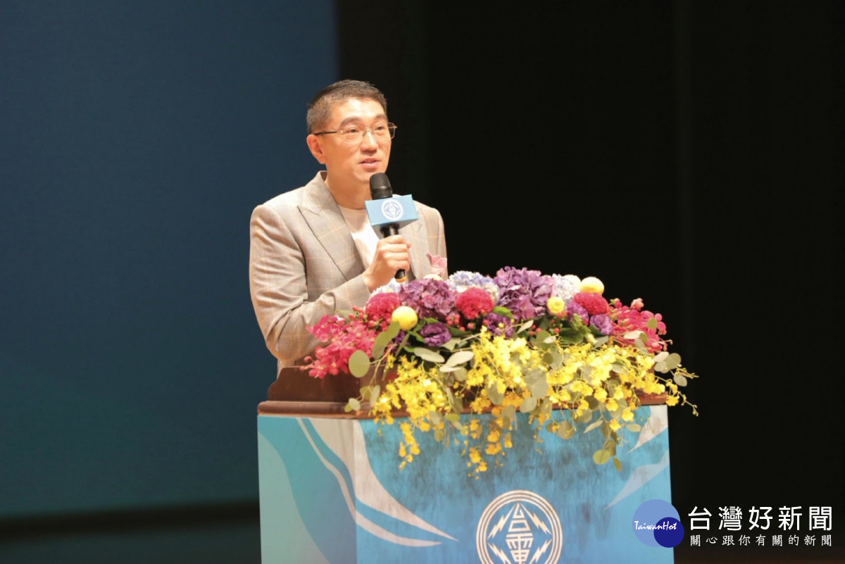 出席台電獎助學金頒獎典禮　謝國樑盼與台電協力推動電纜地下化