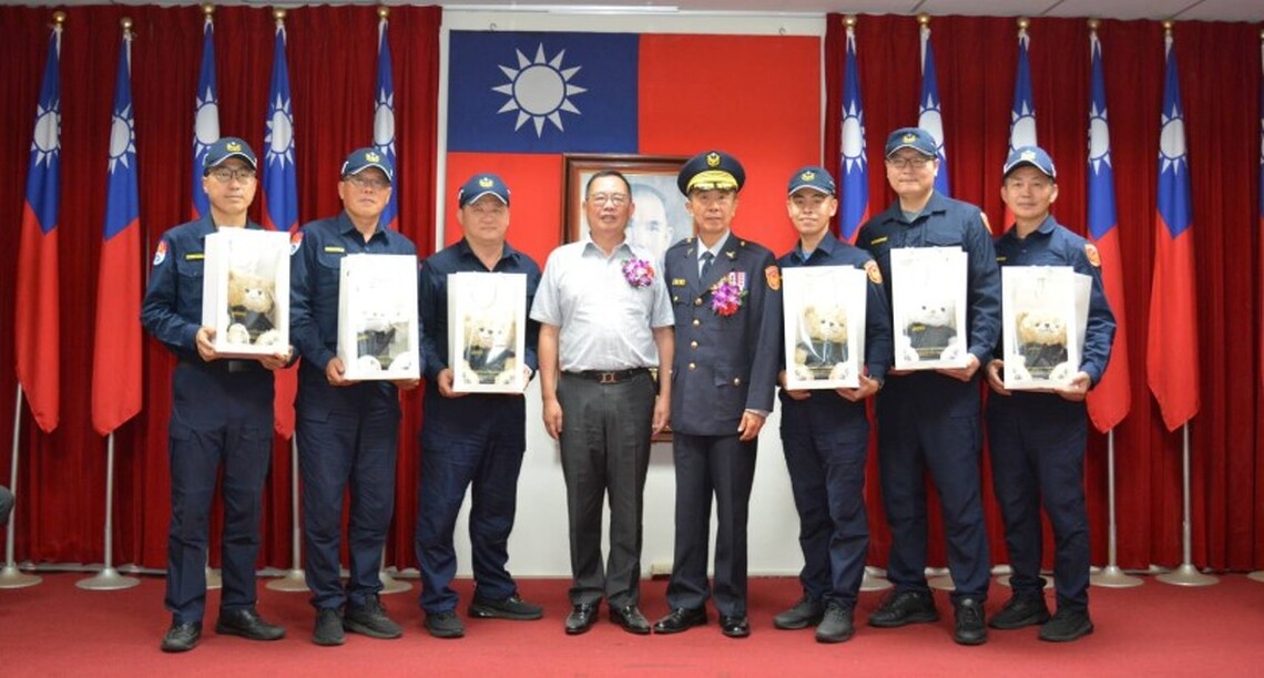高雄港警總隊112年警察節慶祝大會 總隊長梁東山期許持續守護港區