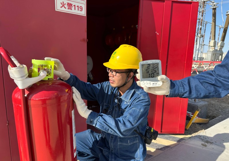 炎熱持續！中國吐魯番等地多次高溫紅色預警 電網設備面臨極端高溫考驗