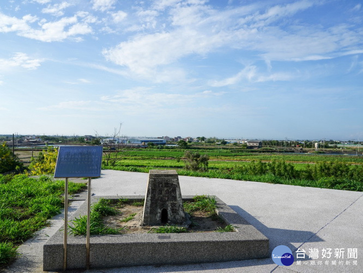 前東港山/文化觀光局提供