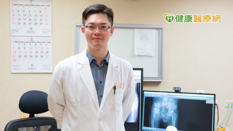 未積極治療骨鬆,老翁跌倒全身七處骨折