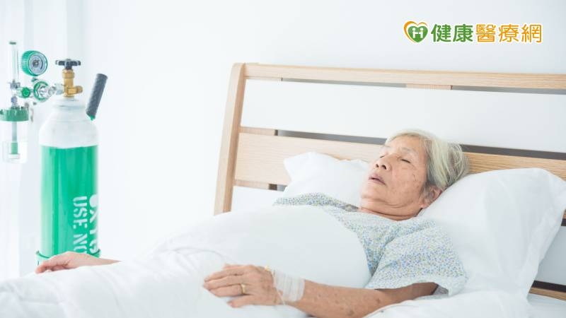 慢性傷口難照護! 南市醫「傷口整合治療中心」提升照護品質