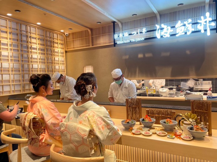 獨家台中首賣「一丼二吃」海鮮丼獨步全台 89 LINE ALBUM 日本橋海鮮丼台中LALAPORT店獨家新品上市 230615 | 美食旅遊 美食旅遊 記者爆料網