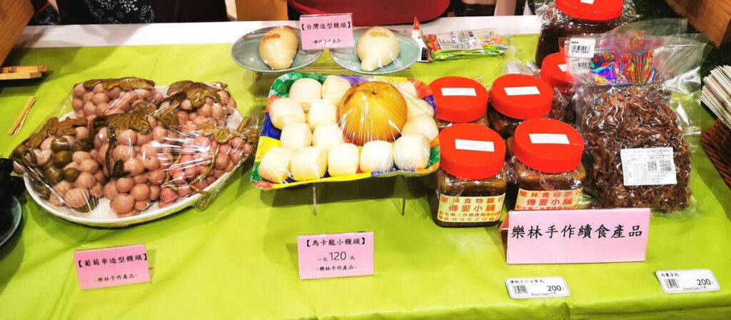 微風超市與彰化二林鎮在每年盛夏舉辦「二林三果展」