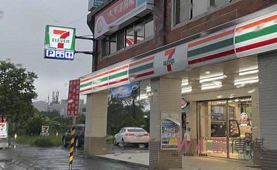 超商店員都要年輕人嗎?「體驗徵才」歡迎中高齡銀髮族加入