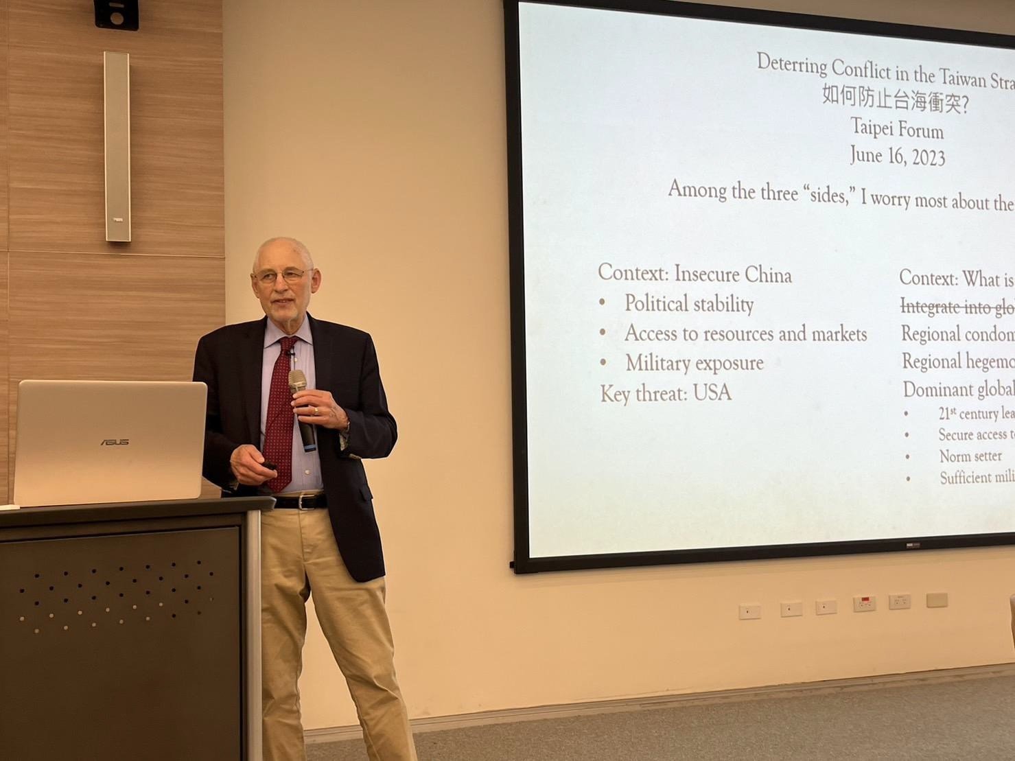 美國哥倫比亞大學教授黎安友（Andrew James Nathan）應台北論壇基金會的邀請發表演講。台北論壇提供