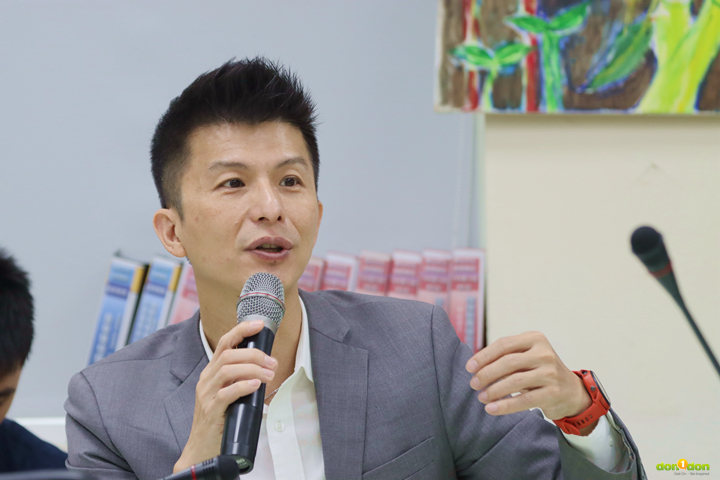 國立臺灣師範大學特殊教育中心姜義村教授