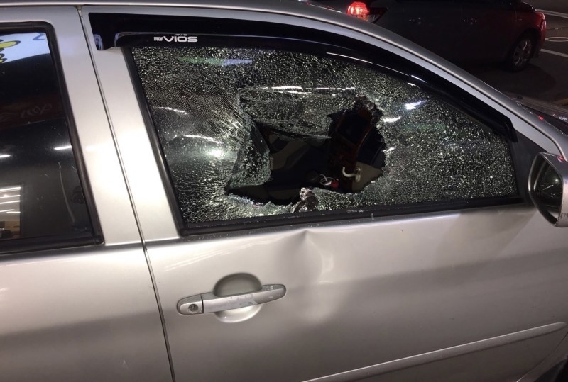 行車糾紛衝突 警方火速帶回2男偵辦