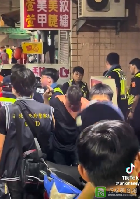 醉漢參拜被拒竟然大鬧遶境活動 警方強制管束帶回警局