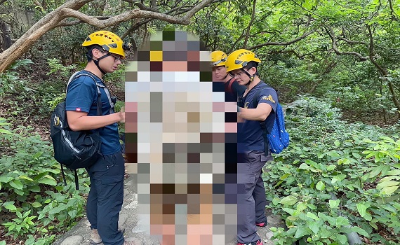 快訊/勿獨行!高雄70歲老翁《獨自健走》柴壽山失蹤17小時 警消及熱心山友破曉搜索尋獲
