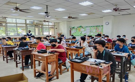 台灣觀光醫療協會與禮富華人教育協會攜手 AI智能無人機營隊雲林首登場