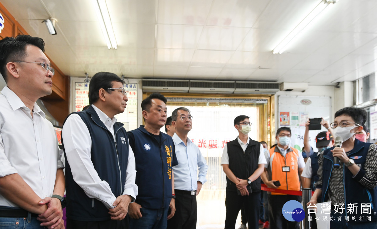 市府會與客運業者、桃捷公司及微笑單車等，一起將所有前置整備工作做到最完善。<br /><br /> <br /><br /> 