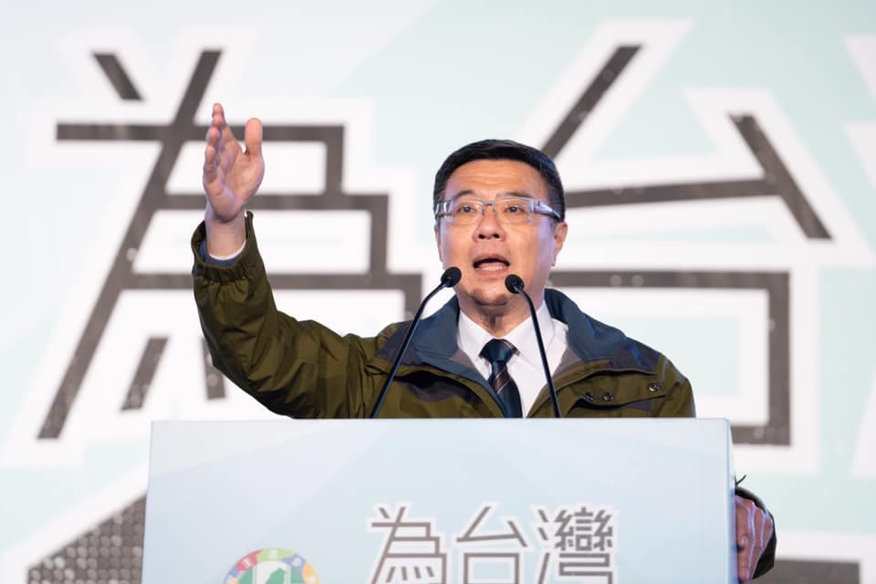 傳卓榮泰被列入不分區立委名單角逐立法院長，卓榮泰回應，預測他未來的可能性大可不必。翻攝卓榮泰臉書