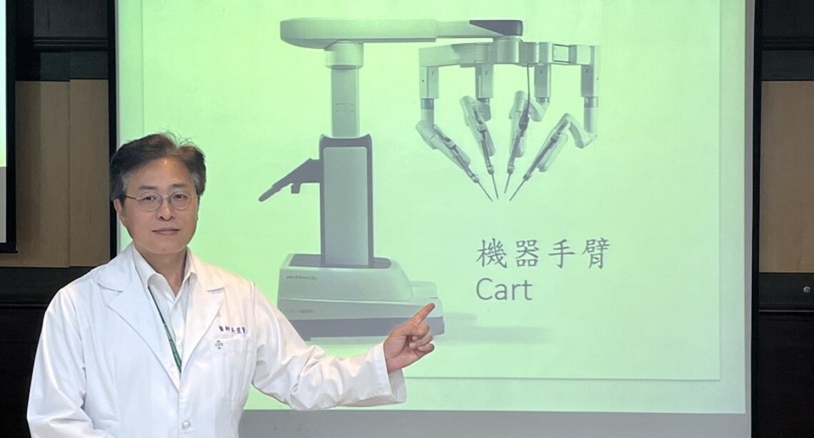 台南市醫用達文西手術助婦阻肺腺癌惡化