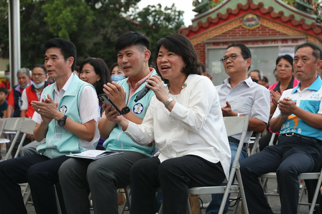 市長同樂齊唱燒肉粽