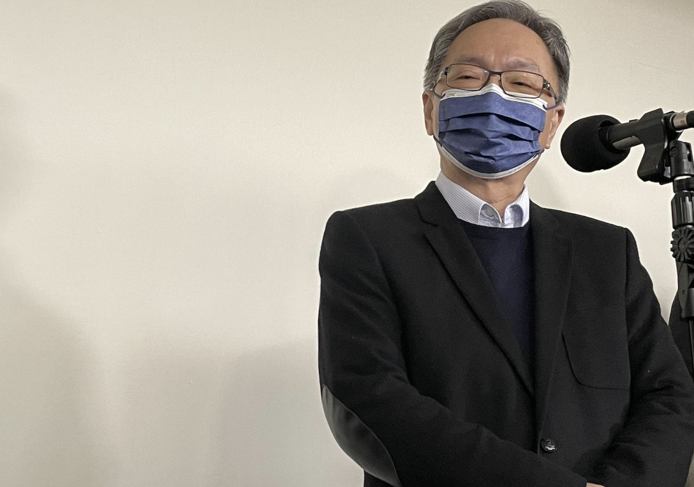 比照高雄全國清查巴比妥開藥? 薛瑞元說不!縣市有需要的自己去查 300 比照高雄全國清查巴比妥開藥? 薛瑞元說不!縣市有需要的自己去查 299