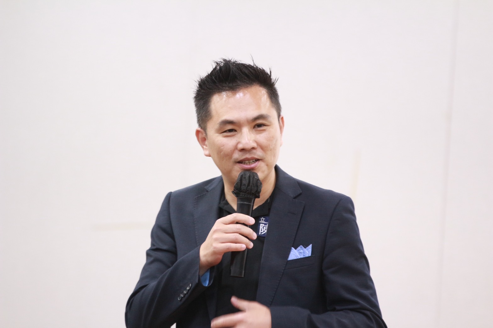 侯友宜台大演講被問「選輸是否辭市長」 陳以信打圓場:強人所難 258 侯友宜台大演講被問「選輸是否辭市長」 陳以信打圓場:強人所難 257