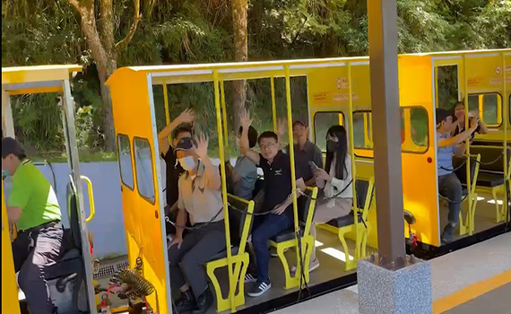 太平山蹦蹦車2組新車加入營運 每列車附掛1節無障礙車廂