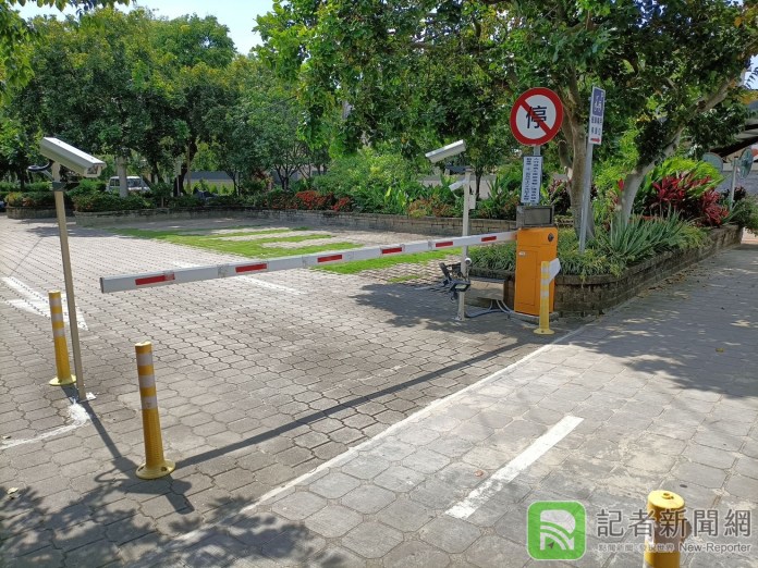 車牌辨識「很瞎」! 台中三和公園停車場進出都凸槌