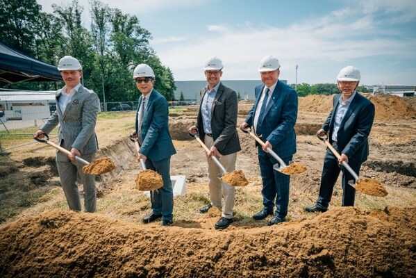 環旭電子波蘭廠擴建舉行第二個工廠動土儀式,擴展制造能力