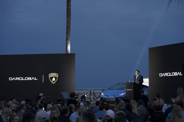 重新定義的卓越奢華生活:Dar Global 和 AUTOMOBILI LAMBORGHINI 在頂級的貝納阿維斯小鎮推出 Tierra Viva 別墅