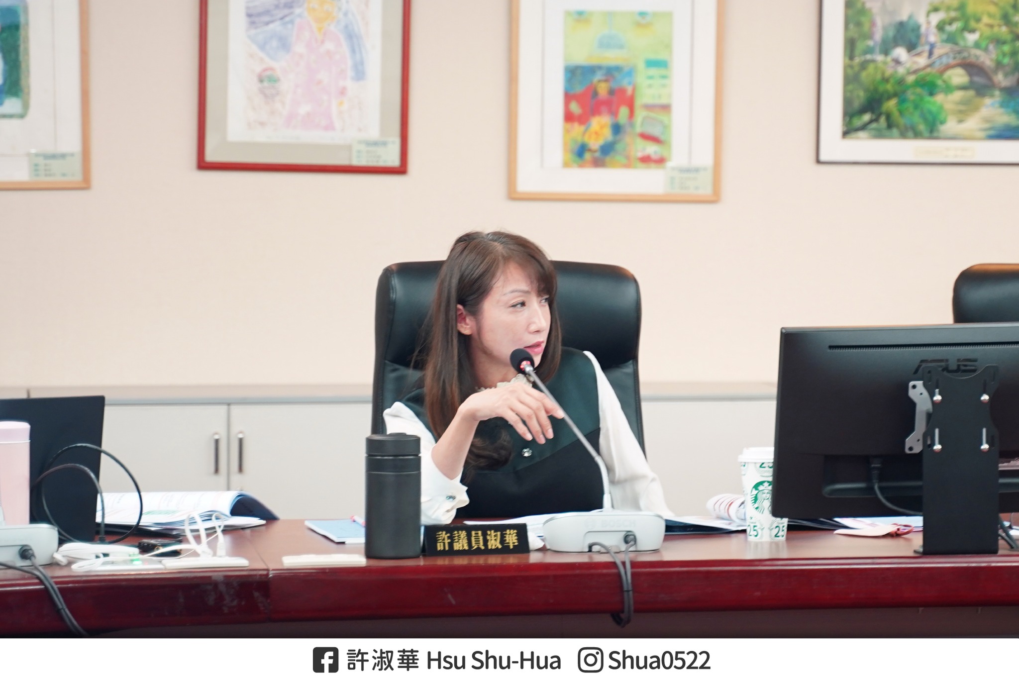 柯文哲改口「重啟服貿」許淑華:政治不難找回從前的良心而已 316 柯文哲改口「重啟服貿」許淑華:政治不難找回從前的良心而已 315
