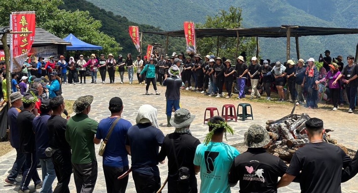 瀕危文化拚傳承 茂林部落尋根之旅 族人齊心聚舊址 歌舞傳統識根源