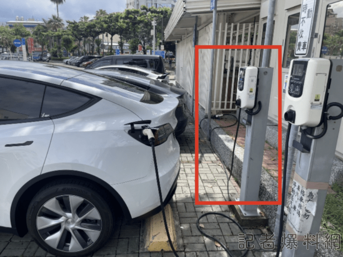 省停車費又省電費?中市電動車主停一般車格以延長線取電