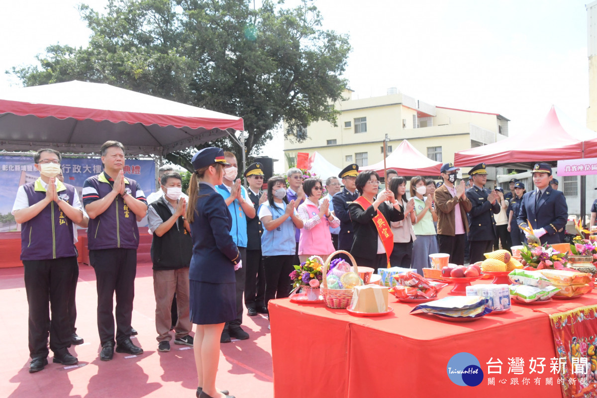 彰化縣埔鹽鄉綜合行政大樓新建辦公廳舍動土典禮祈福儀式。圖/記者鄧富珍攝