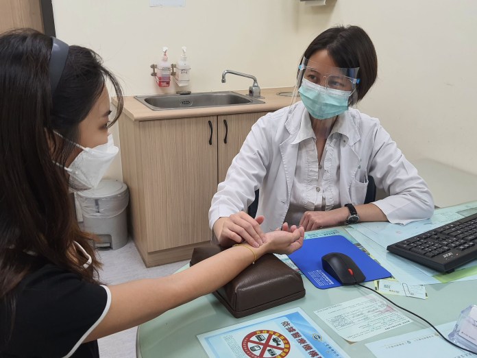 大熱天來點中藥茶飲 防中暑 78 Kuo02h20230627 | 健康 記者爆料網