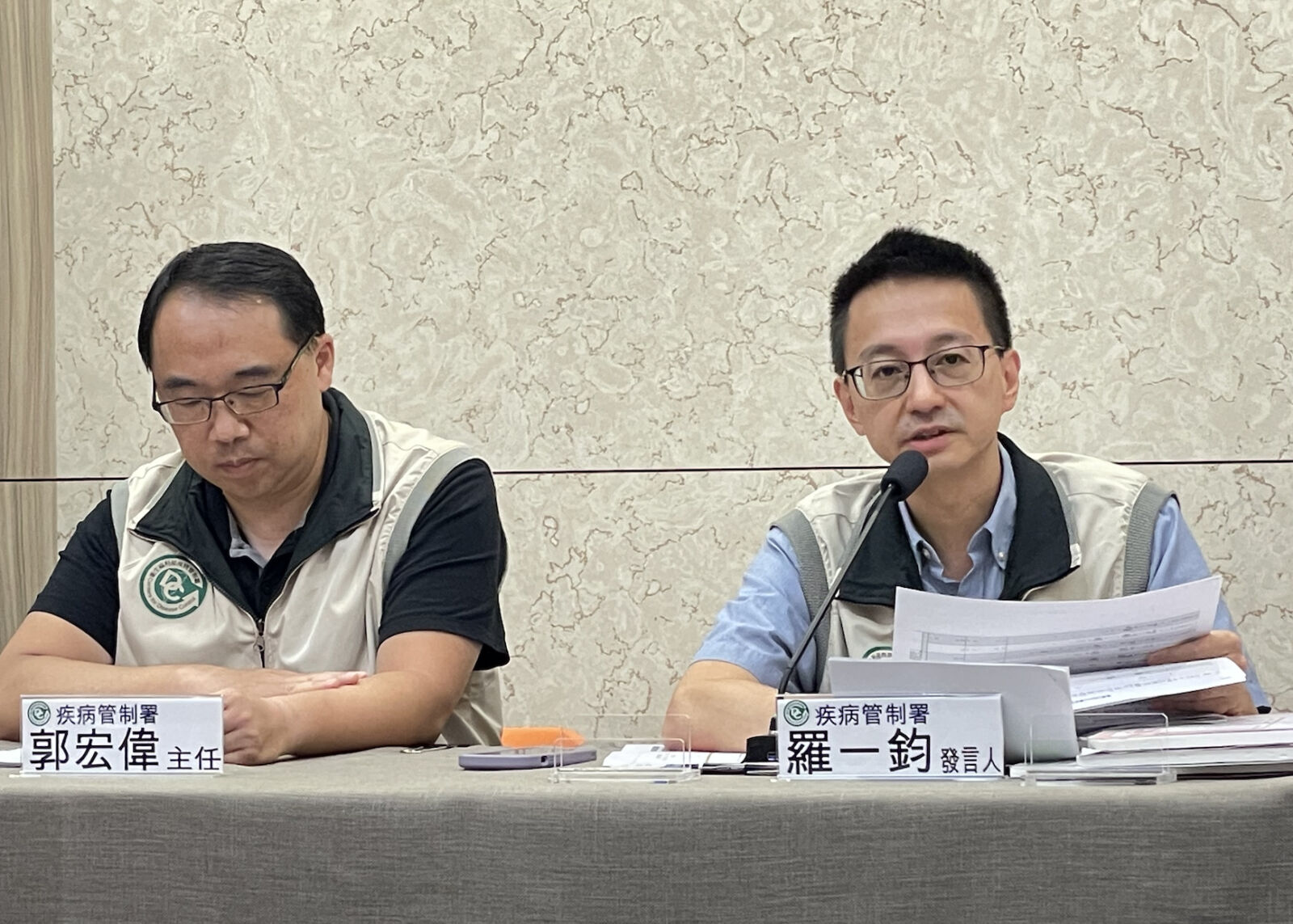 天熱流感要命威脅不減! 疾管署公布新增4死「發病到死亡全在一週內」 296 天熱流感要命威脅不減! 疾管署公布新增4死「發病到死亡全在一週內」 295