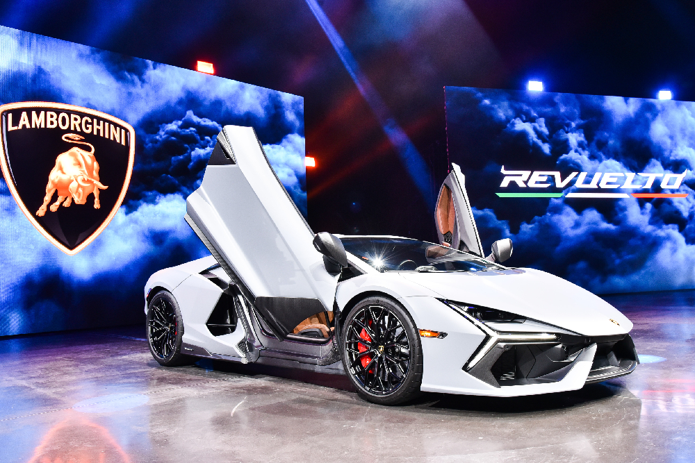 日本普利司通x Lamborghini 專屬輪胎徹底釋放Revuelto性能 296 日本普利司通x Lamborghini 專屬輪胎徹底釋放Revuelto性能 295