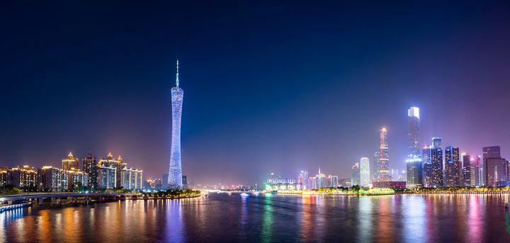 一覽美麗中華摩天樓夜景 登高望遠添好運