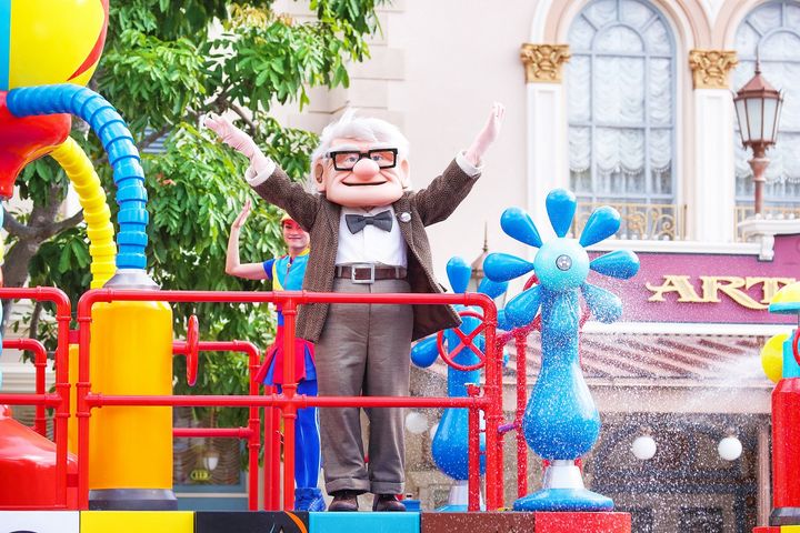 香港迪士尼樂園Pixar水花大街派對。 圖:香港旅遊發展局/提供