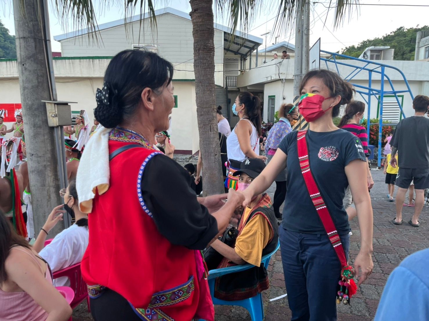 Kolas爆不倫戀 正宮妻要賴清德、蔡英文主持公道喊:還我老公 382 Kolas爆不倫戀 正宮妻要賴清德、蔡英文主持公道喊:還我老公 381