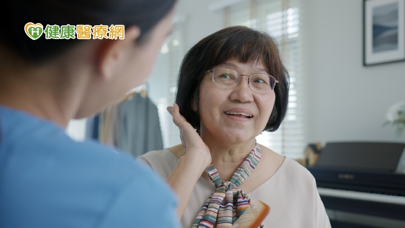 「減法照顧」長輩動起來! 增加成就感、減少負向行為