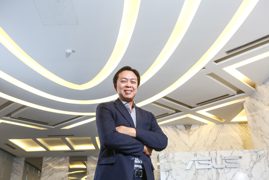 華碩雲端暨台智雲總經理吳漢章:打造全新AI 2.0生態系,推動台灣成為亞洲AIGC生態強國