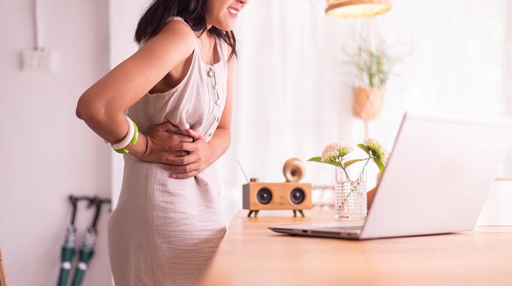 女 醫藥 肝臟 肚 下 癌症 保持 健康 女人 接觸 疼痛 問題 病 健康 菌 腹部的 體 疼痛 不良 手 急性 胃 痛苦 期 病 病人 疾病 解剖學 腹部