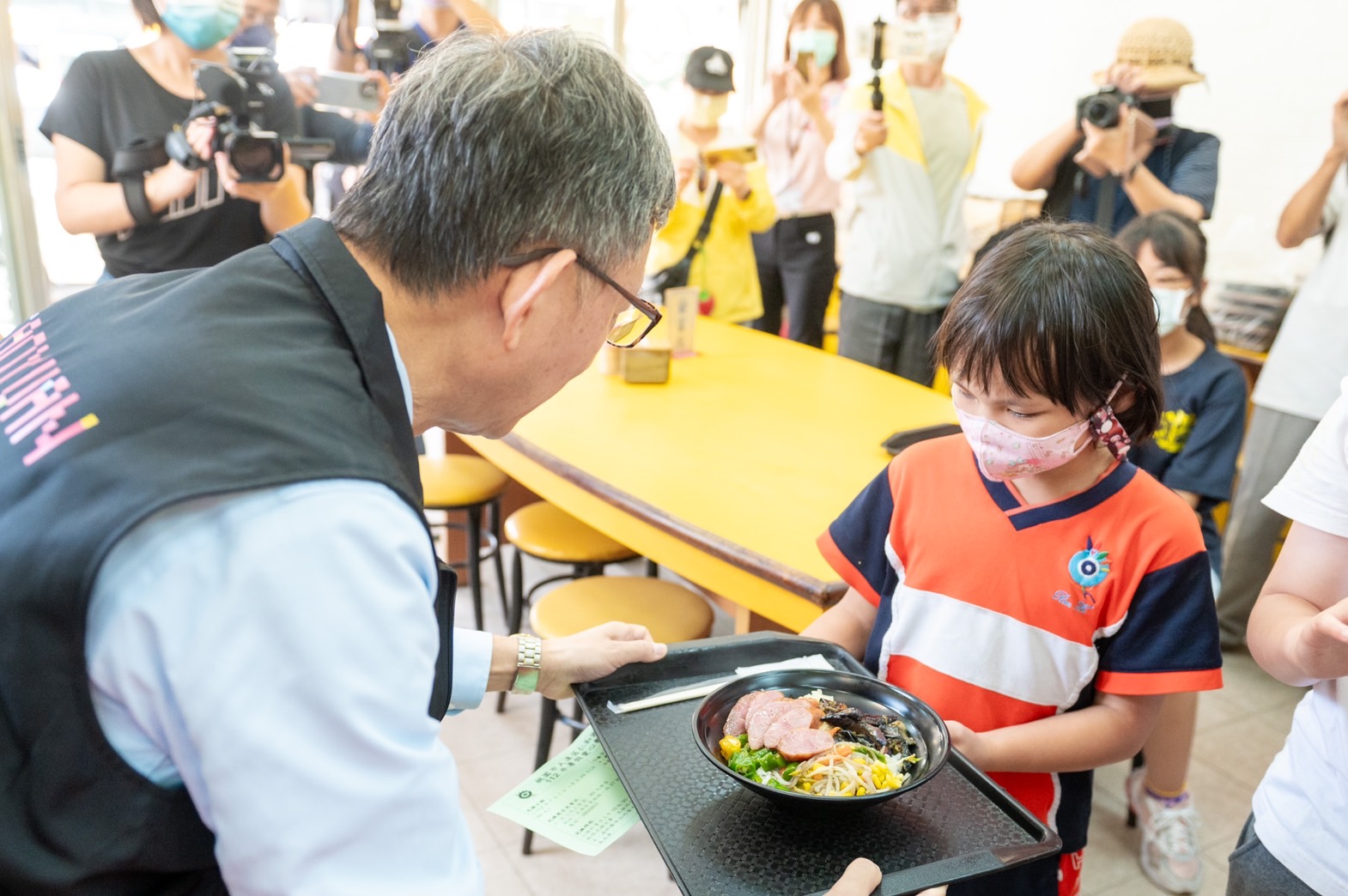 照顧弱勢學童 7月起桃園寒暑假愛心午餐費調漲至每餐60元 263