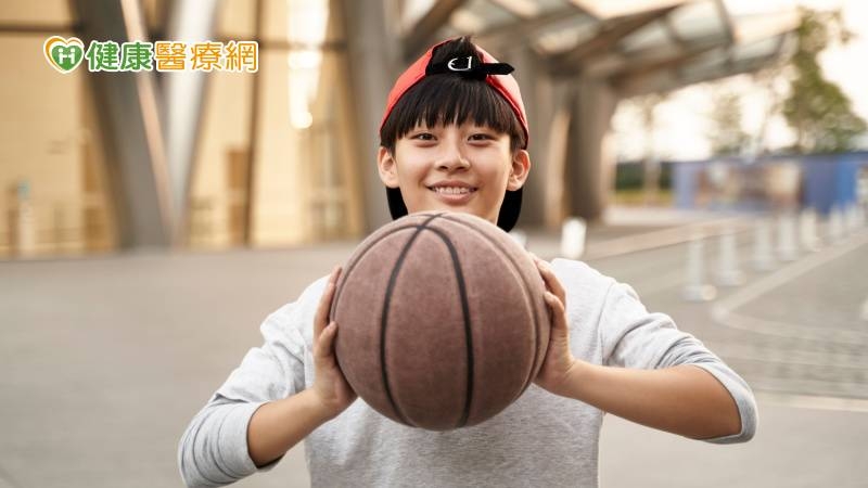研究:運動有效減少青少年壓力與憂鬱 但1種情況例外