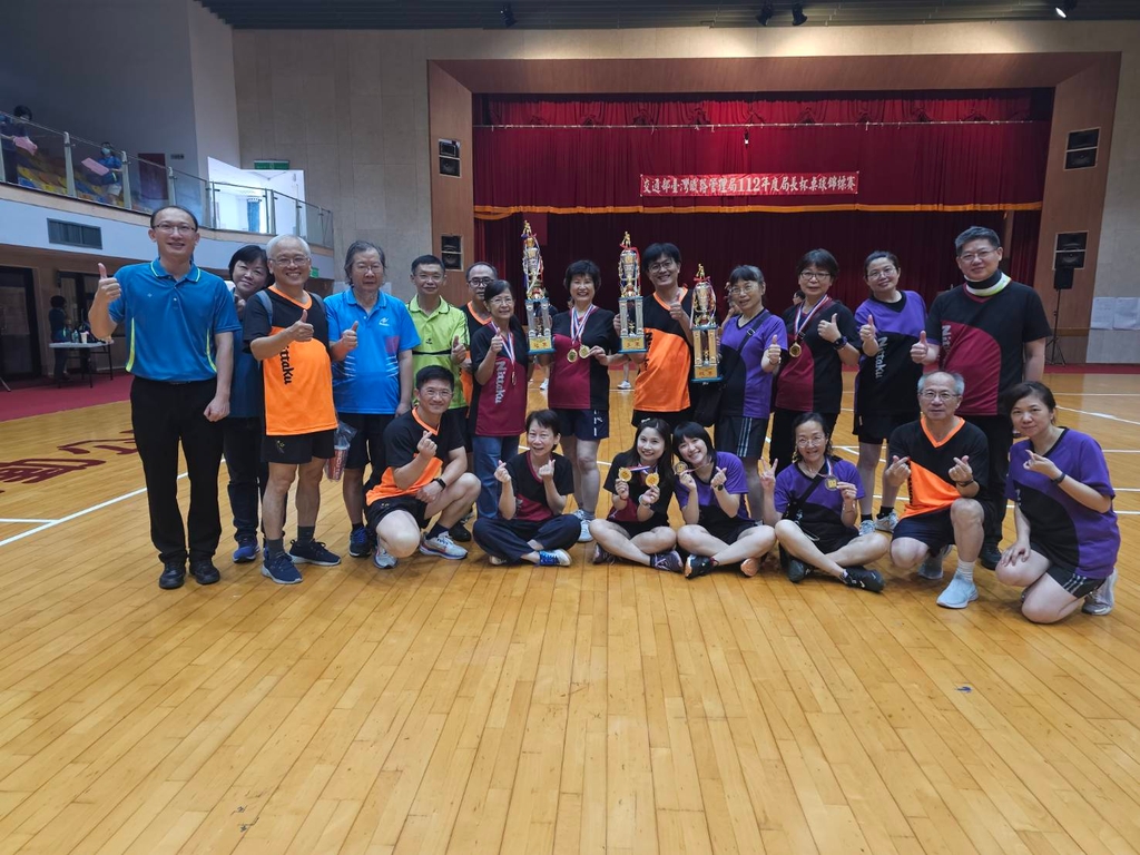臺鐵局長盃桌球錦標賽  凝聚向心力 培養團隊合作精神（圖：交通部臺鐵局）
