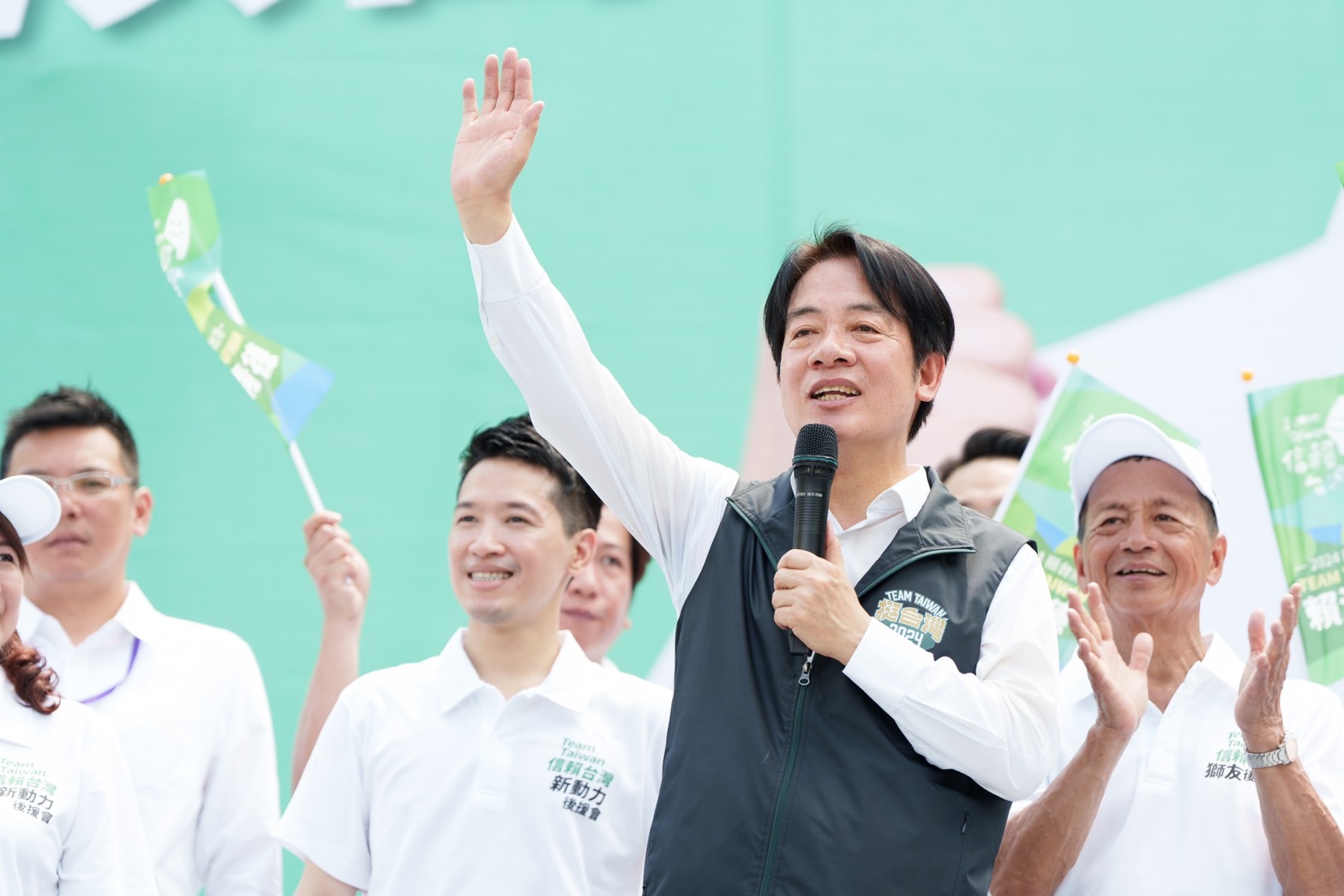 數據展示與馬政府相比 賴清德:民進黨做的更多且更好 290 數據展示與馬政府相比 賴清德:民進黨做的更多且更好 289