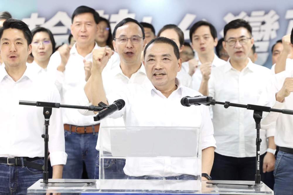 侯友宜換九二共識概念 民進黨酸敢打臉朱立倫:不怕被換? 252 侯友宜換九二共識概念 民進黨酸敢打臉朱立倫:不怕被換? 251