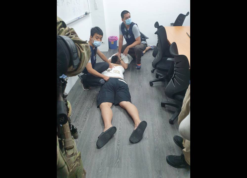 投資股票被詐　刑事局破詐欺水房逮竹聯幫9成員 289