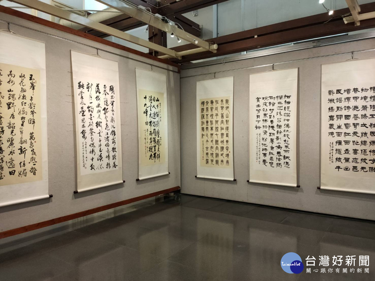 陳景聰展現製筆精湛手藝,一生製筆人心繫毛筆事。圖/記者鄧富珍攝