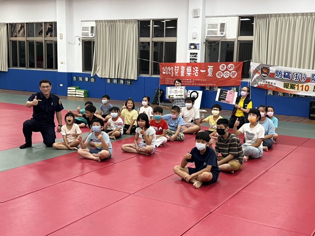 樹林分局舉辦「112年暑期青春專案-柔道夏令營」