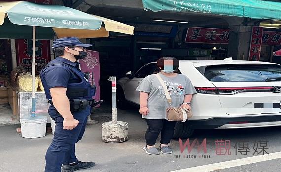 拜拜之後車不見急報警 警察夫妻檔速助找回愛車
