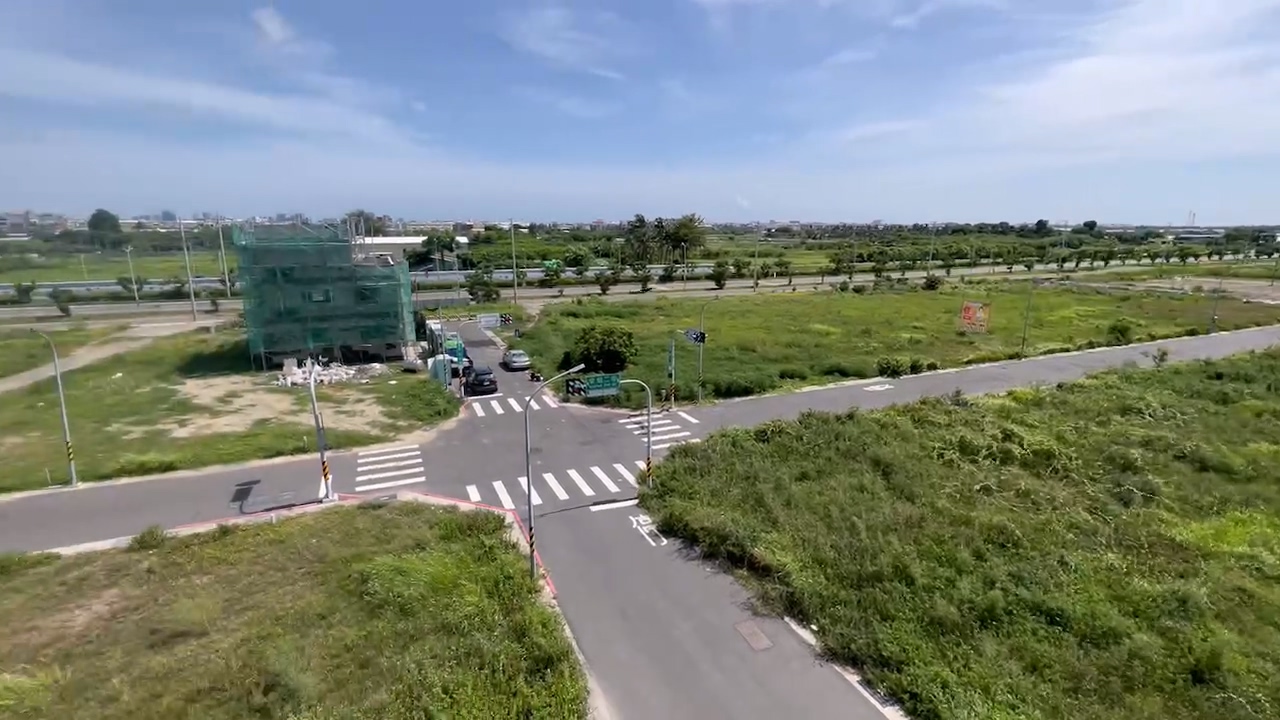 台南市安南區近年新增許多重劃區,佃西(一)自辦市地重劃區是其中之一。辛啓松攝