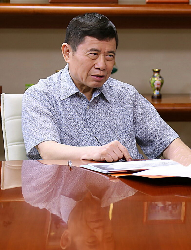 海峰棋院董事長林文伯  