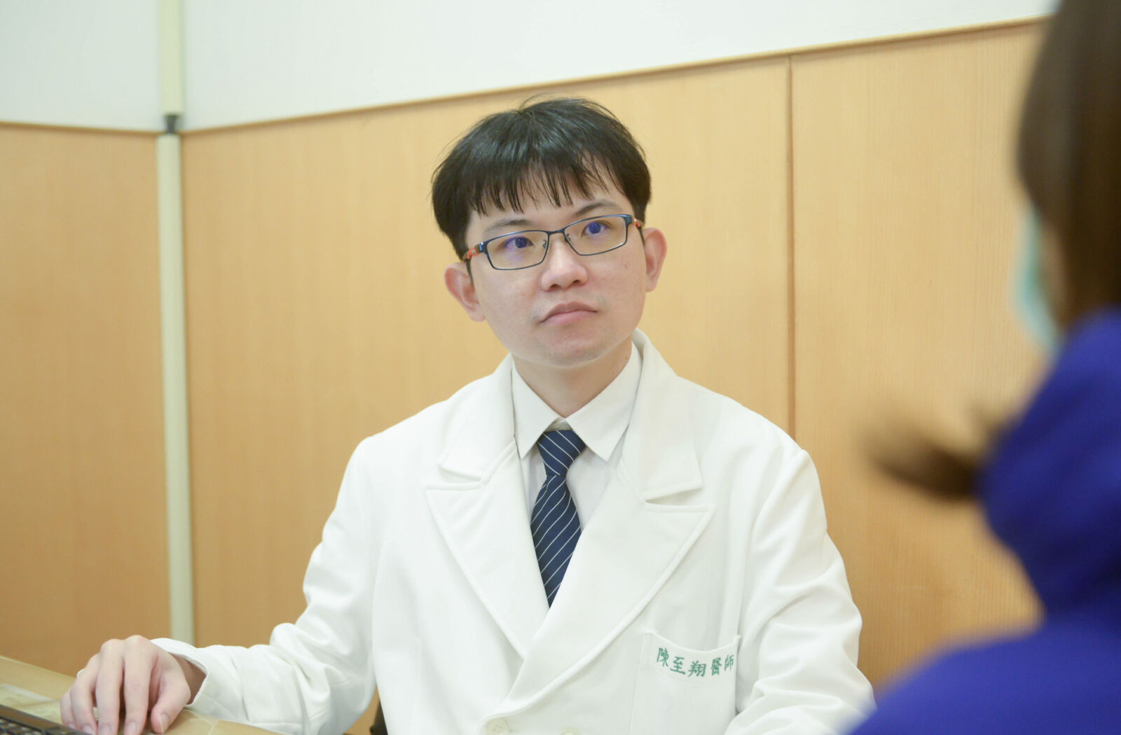 嗜酒者注意！上腹痛、發燒會要命 他「胰臟假性囊腫」險敗血性休克 297